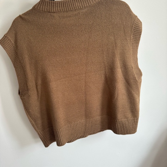 ONLY Knit sleeveless sweater vest - Picture 2 of 3